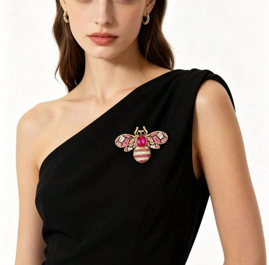 Vintage Bee Brooch, Rhinestone Corsage, Insect Badge, Women's Suit And Dress Accessory