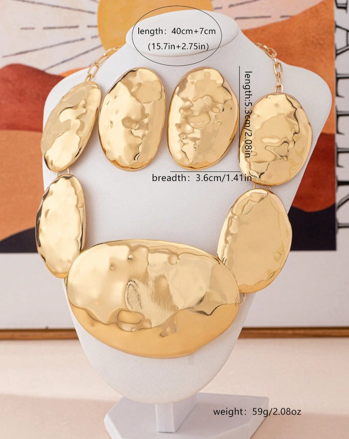 SHEIN 3pcs/Set Exaggerated Punk Luxurious Oversized Asymmetrical Elliptical Metal Gold Pendant Earrings Necklace Set,