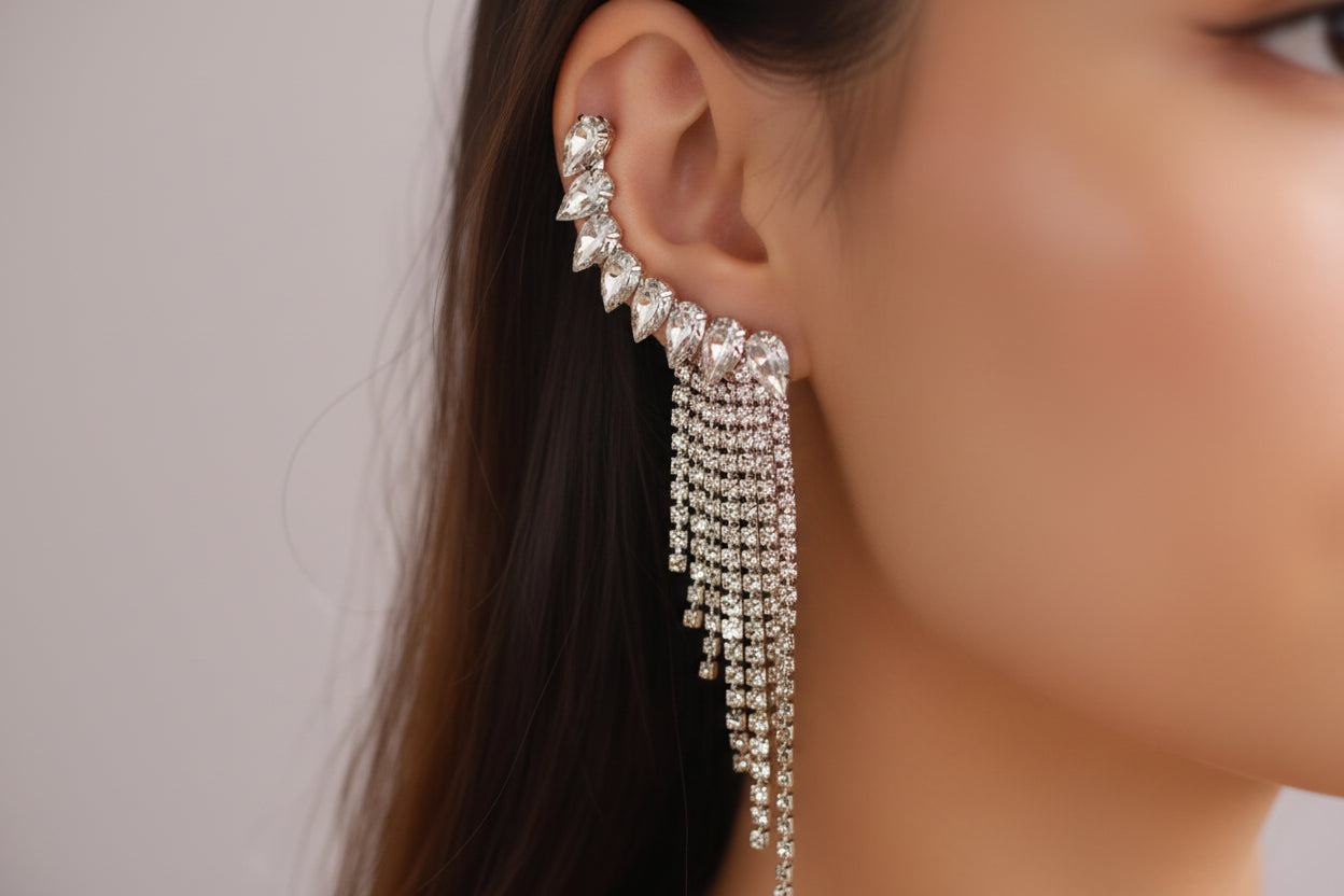 SHEIN 1PAIR LUXURY RHINESTONE ENCRUSTED ROUND LONG EARRINGS