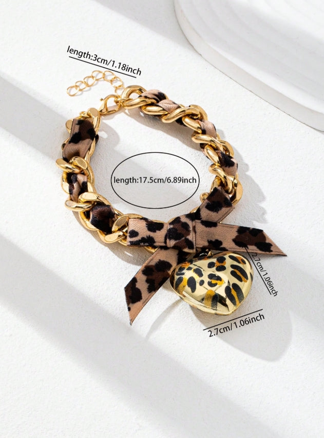 SHEIN 1 Pc Leopard Print Chunky Chain Bracelet With Heart Bow Charms,