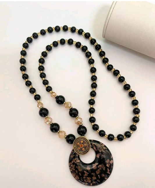 1pc Fashionable Bohemian Glass Beaded Necklace, Handmade With Color Variations
