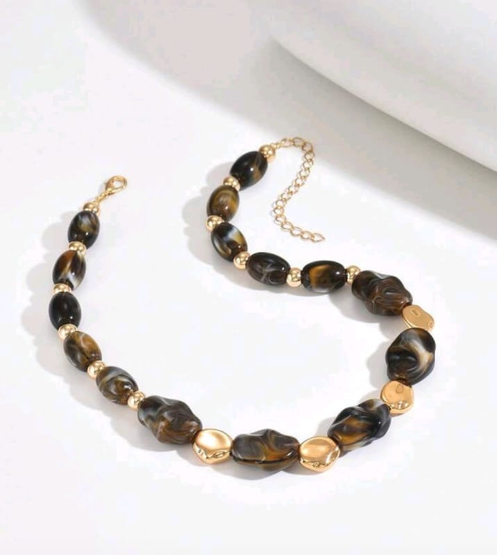Boho Layered Resin Bead Necklace – Chunky Earth-Tone Beaded Necklace with Oversized Green Pendant