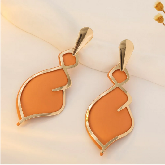 Matte Orange & Gold Twist Drop Earrings – Abstract Geometric Teardrop Statement Earrings