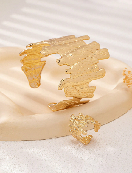 2pcs Boho Chic Jewelry Set For Women, Wrinkled Bark Texture Geometric Asymmetrical Open Bangle