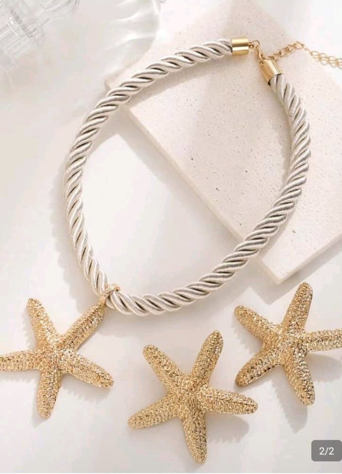 SHEIN 1 SET OF 3 Pieces Fashion Starfish Pendant Necklace Marine Style