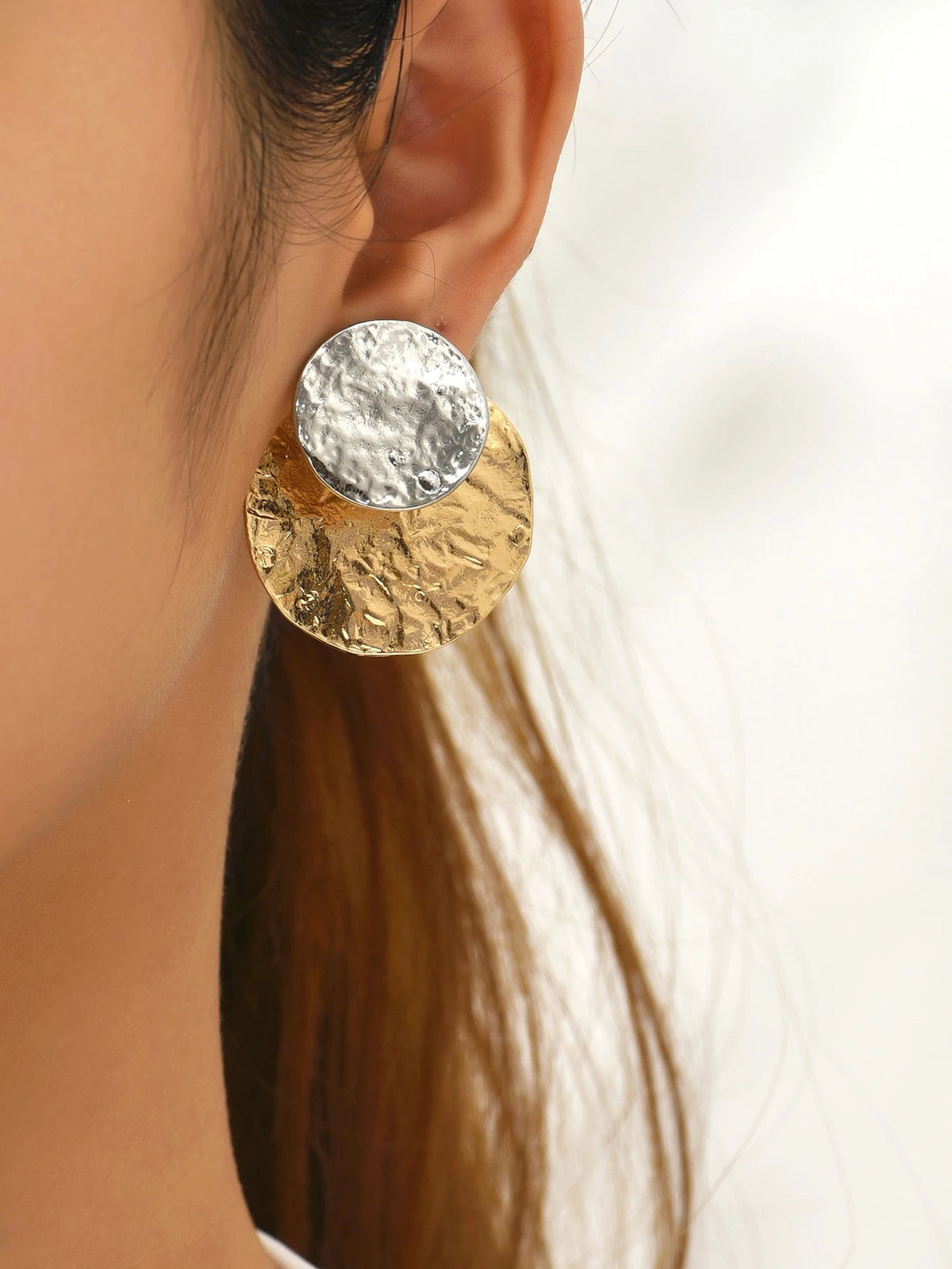 Two Tone Round Design Earring Jackets