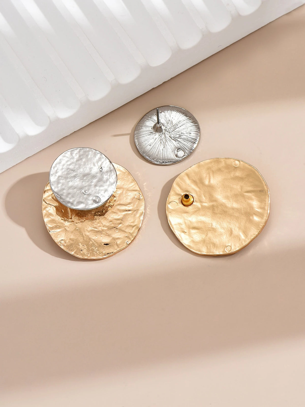 Two Tone Round Design Earring Jackets