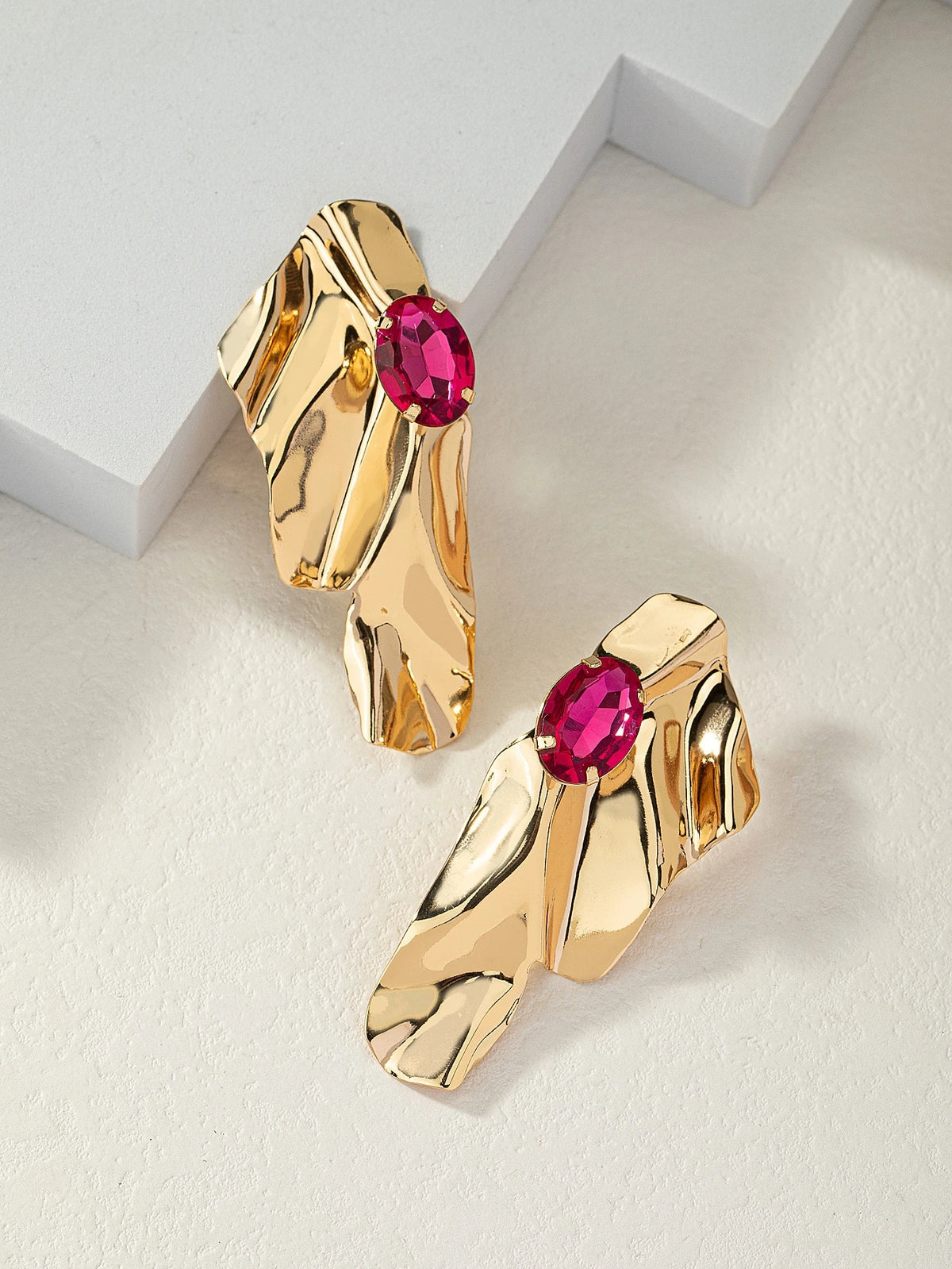 1pair Exaggerated Sea Wave Shape Luxurious Earrings For Women's Evening Party, Banquet, Summer Vacation And Leisure