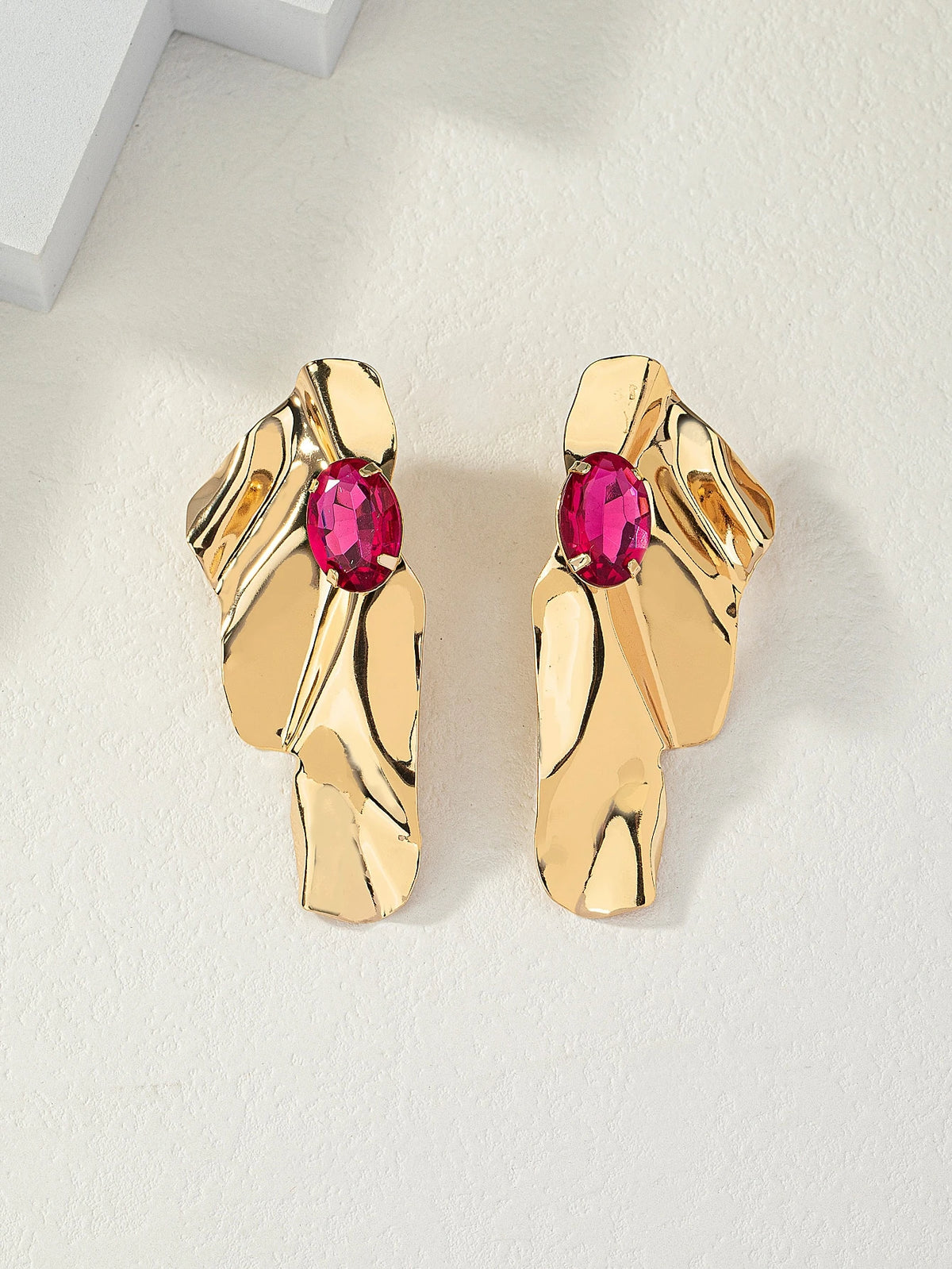 1pair Exaggerated Sea Wave Shape Luxurious Earrings For Women's Evening Party, Banquet, Summer Vacation And Leisure