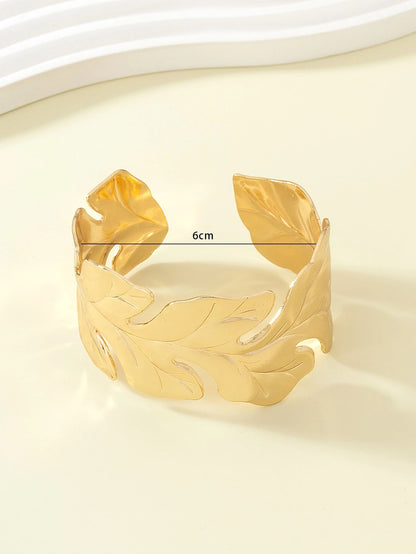 1pc Metallic Bohemian Style Tree Leaf Design Bangle Bracelet