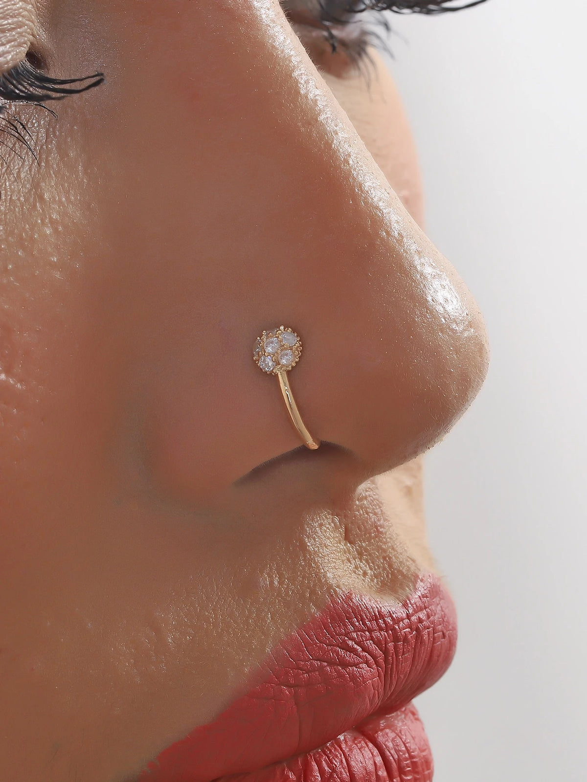 yhvmcl 1pc Butterfly Rhinestone & Cubic Zirconia Decorated Nose Clip For Women, Elegant & High-End Style, Suitable For Daily Wear