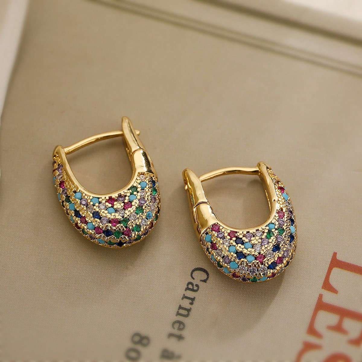 1 Pair Of Retro Gorgeous Cubic Zirconia Ol Earrings For Women Business Date Party Wedding Jewelry Holiday Gifts