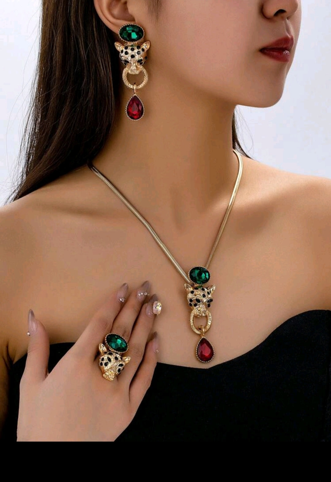 SHEIN   4PCS/SET VINTAGE EURPEAN& American Style 3D Leopard Luxurious Necklace, Earrings,