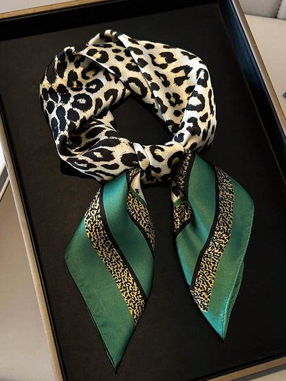 1 pieza Pañuelo de seda estampado de moda para mujer, uso en ambos lados, pañuelo de cuello, chal envolvente elegante, bandana con estampado de leopardo