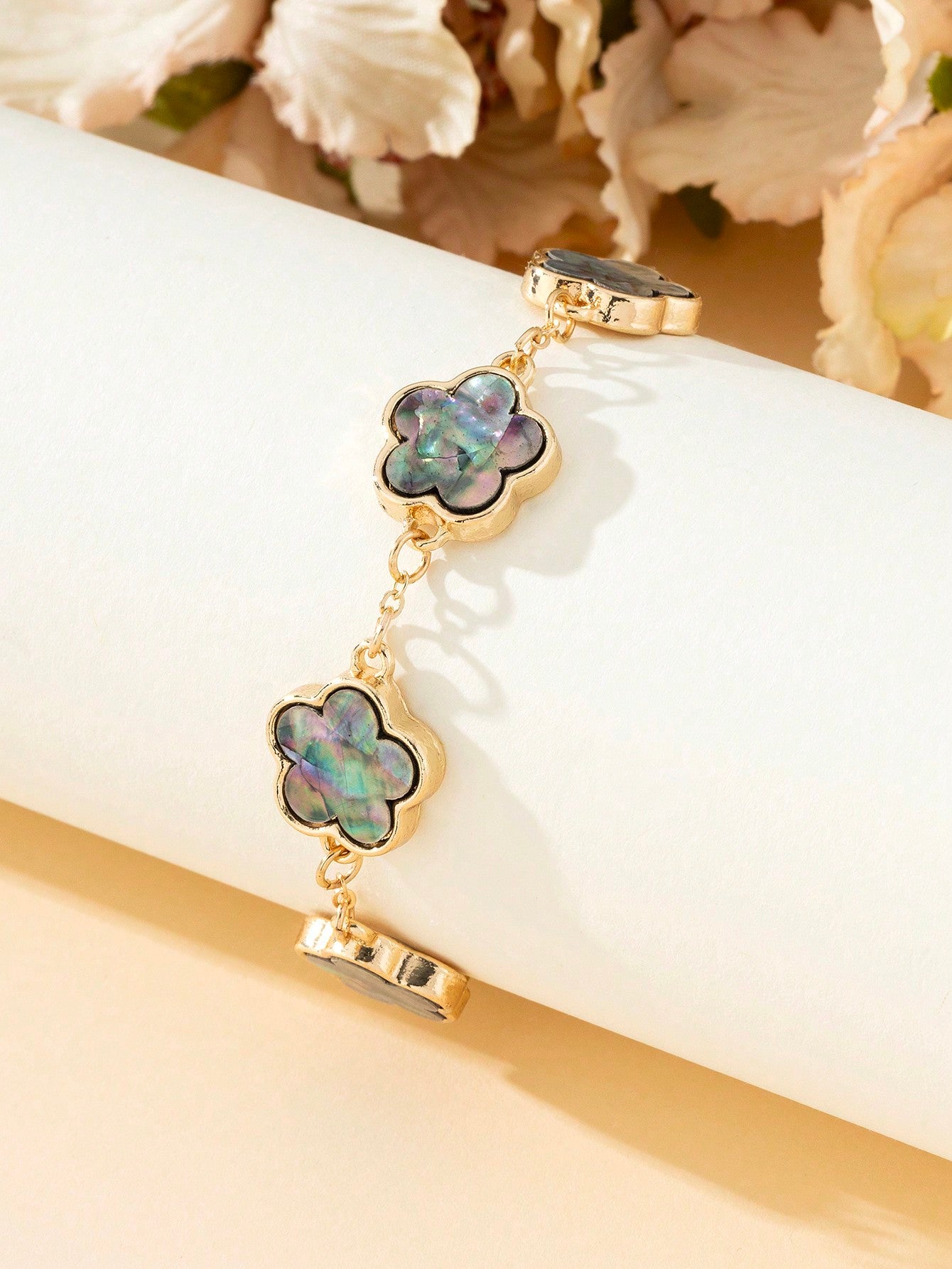 1pc Metallic Vintage Style Lucky 4-Leaf Clover Bracelet, Wedding Gift For Women Valentines