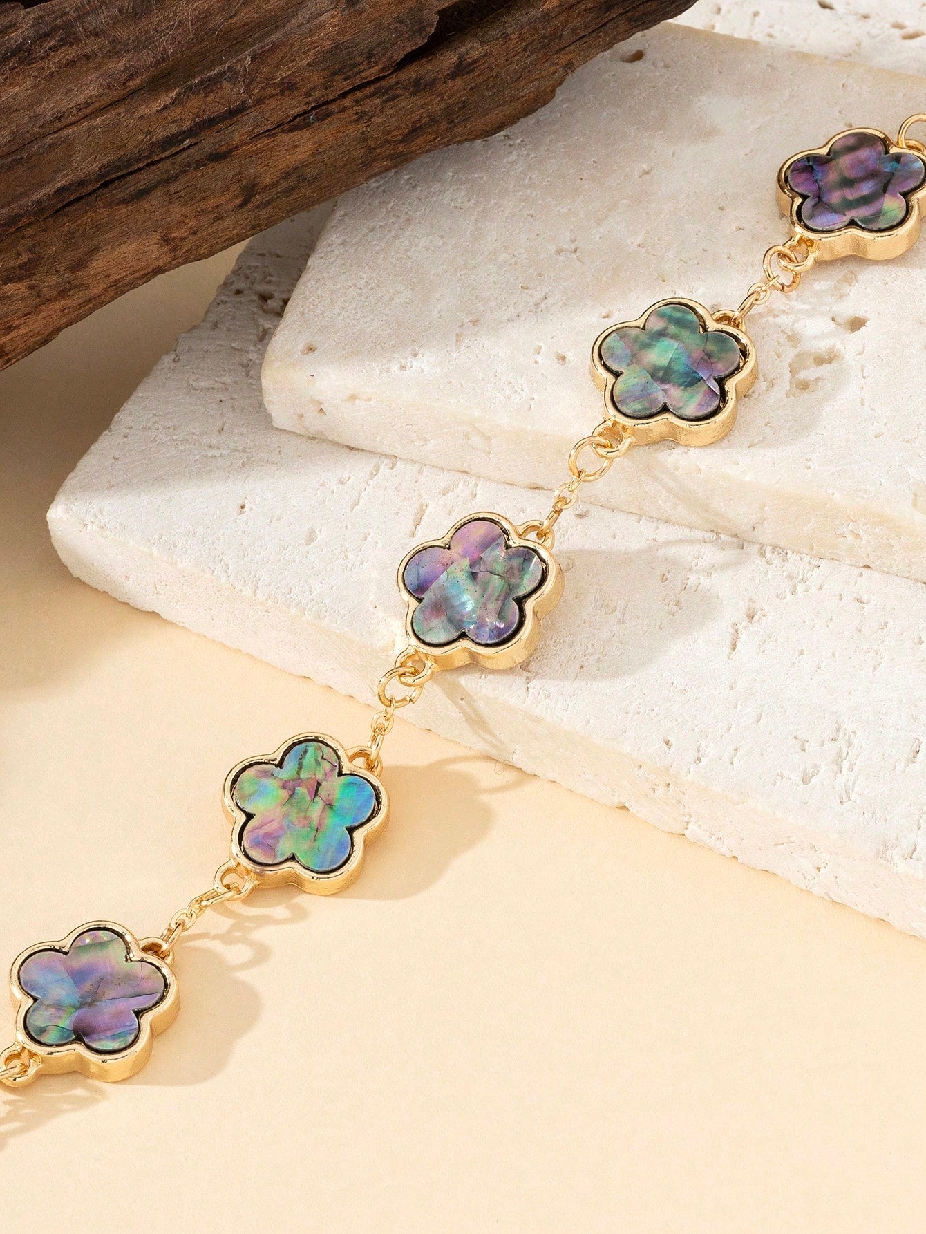 1pc Metallic Vintage Style Lucky 4-Leaf Clover Bracelet, Wedding Gift For Women Valentines