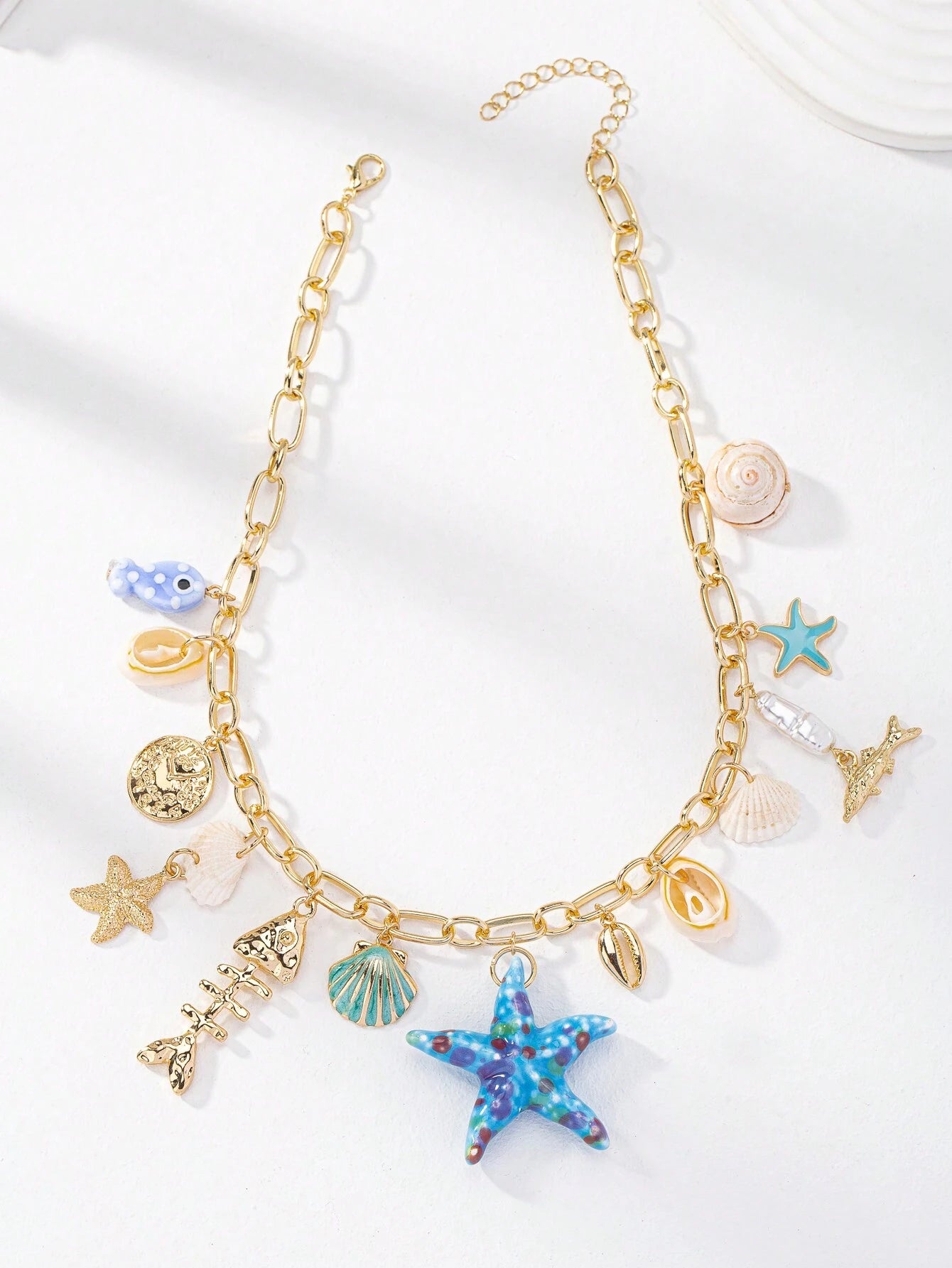 1pc Handmade Starfish & Marine Life Charms Summer Necklace For Vacation (Shape And Color May Vary)