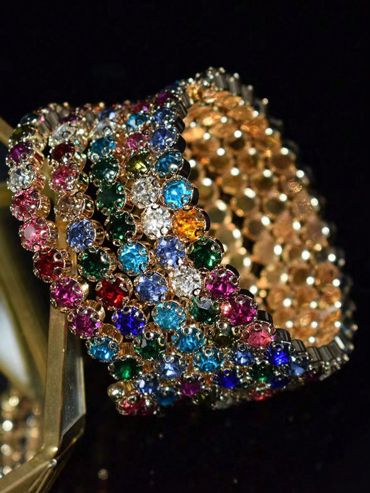 1pc Women's Fashionable Versatile Luxury Sparkling Crystal Decor Crisscross Bracelet, Elegant Gift