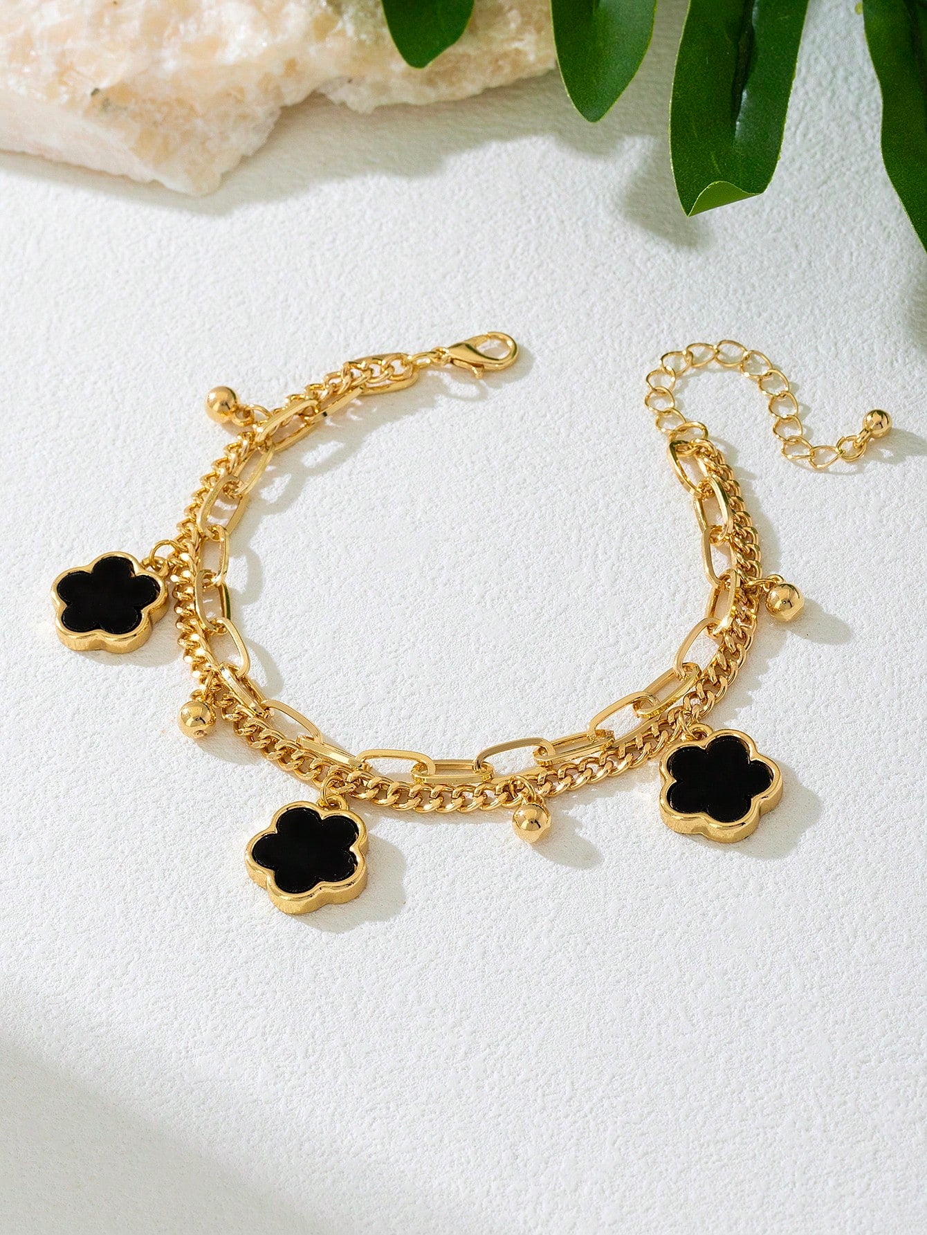 1pc Summer Vacation Elegant Black Metal Flower & Clover Pendant Multi-Layer Anklet, Suitable For Holidays, Parties, Dates, Gifts, Daily Wear (No Gift Box)