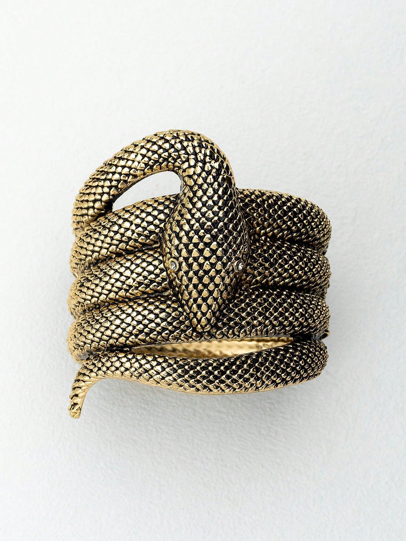 Vintage Golden Metal Snake Shaped Bangle Bracelet, European And American Style 2025 Scar Cover