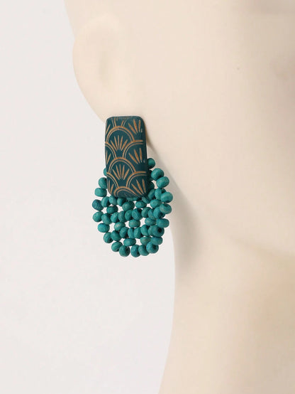 1 Pair Handmade Minimalist Wooden Beaded Disc & Carved Classic Fan-Shaped Olive Green Earrings, Suitable For Vacation, Party And Daily Wear