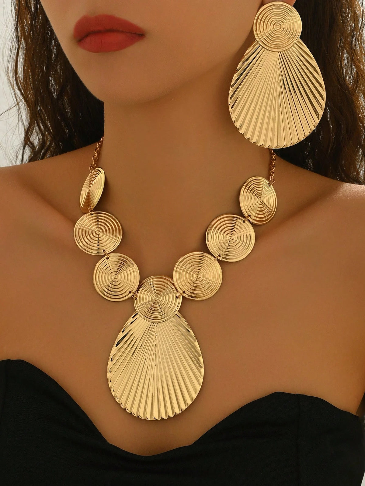 3pcs Stylish Minimalist Sophisticated Personalized Casual Exaggerated European And American Geometric Water Drop Earrings & Necklace Set