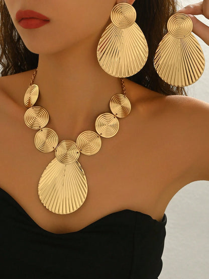 3pcs Stylish Minimalist Sophisticated Personalized Casual Exaggerated European And American Geometric Water Drop Earrings & Necklace Set
