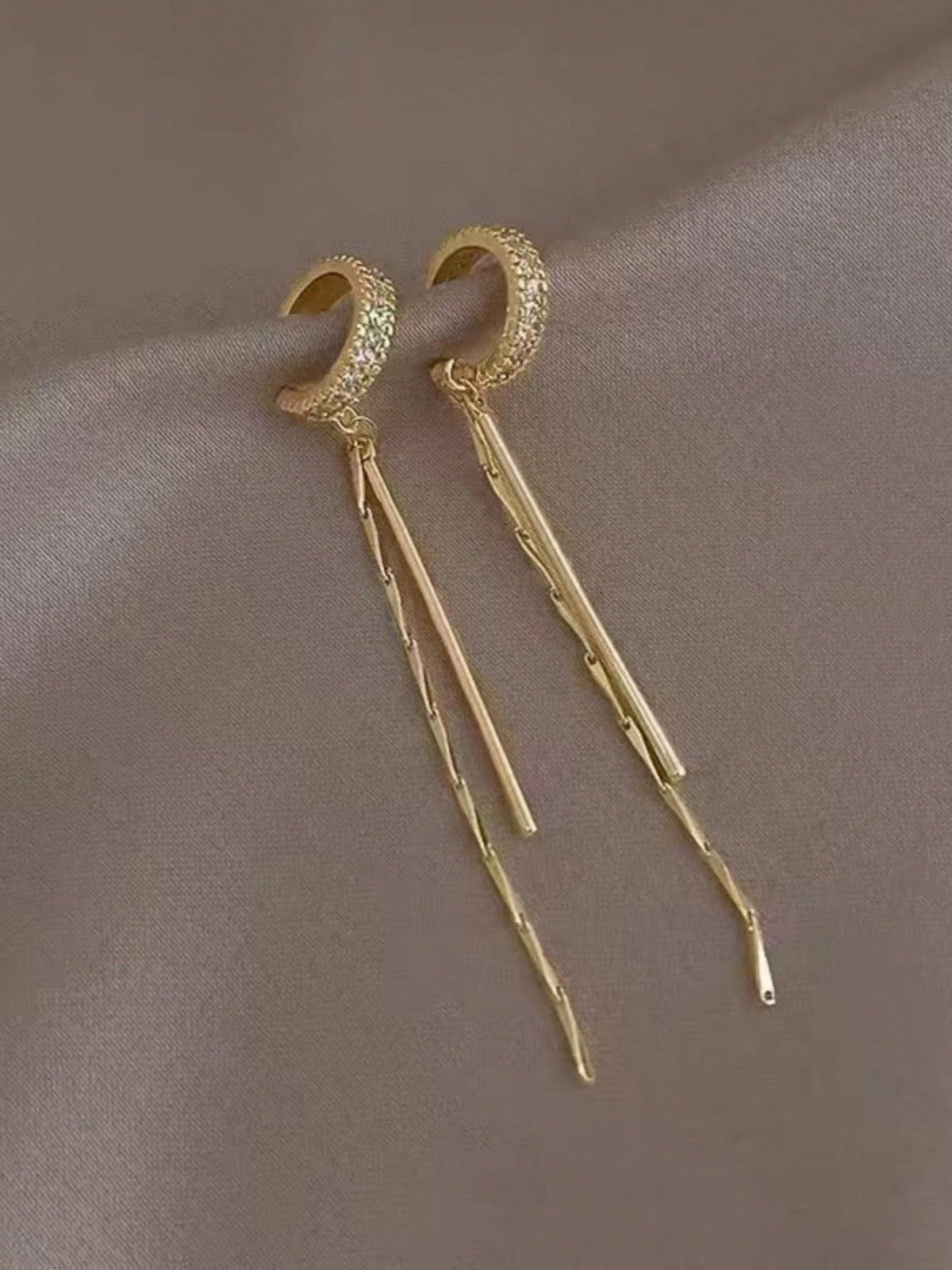1 Pair Tassel Long Clip-On Earrings, Elegant Lady & Student Jewelry Accessories, Suitable For All Seasons, Gift