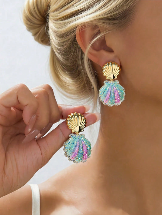 Mermaid Style Gold Shell Glitter Earrings - Shimmering Resin Pendant, Mermaidcore Glitter Shell Earrings, Beach Earrings, Summer Earrings - Gold Shell Top With Sparkly Resin Pendant