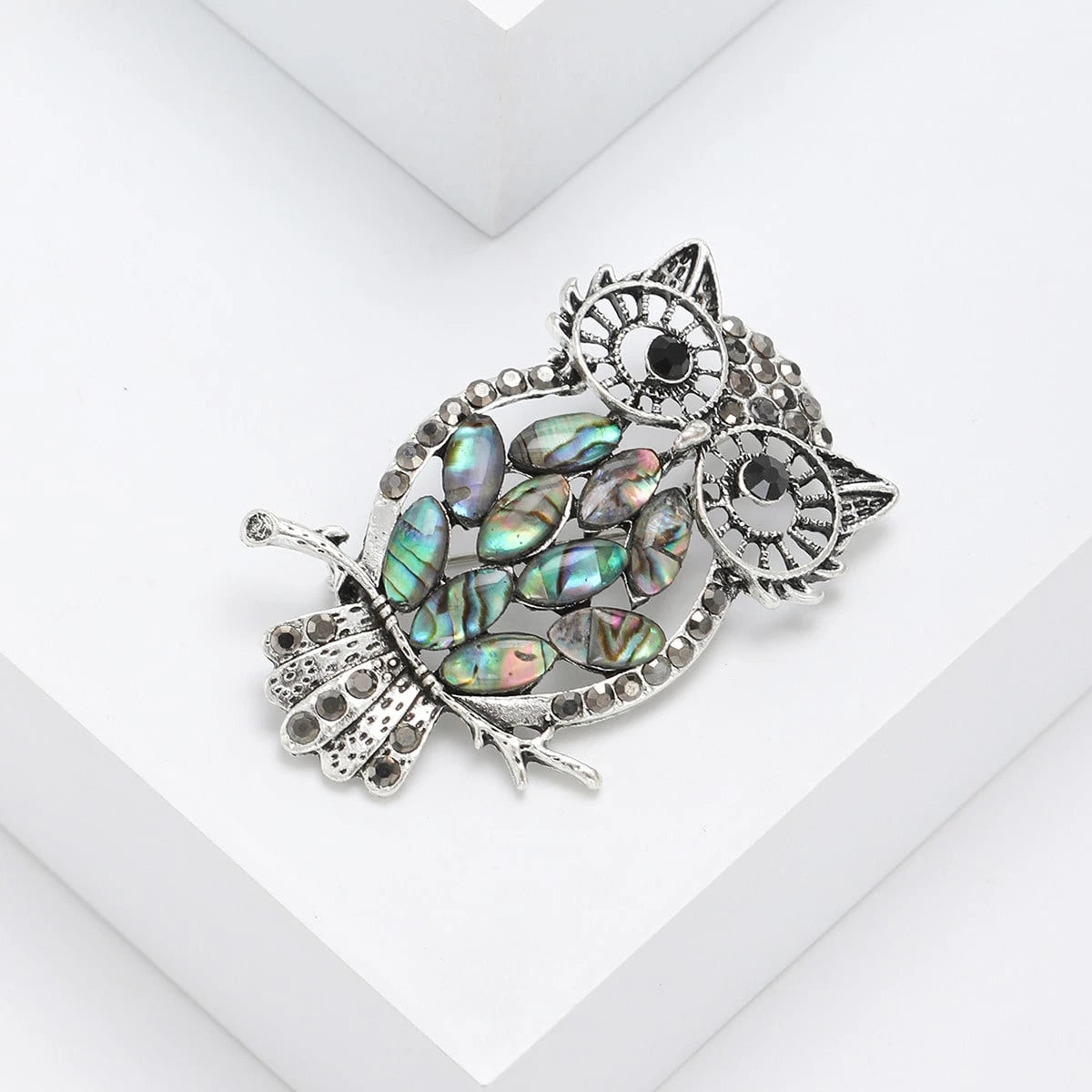 Owl Brooch, Niche Fashion Luxury Lapel Pin, High-End Suit Coat Accessory For Women, Purchased From Reputable Store
