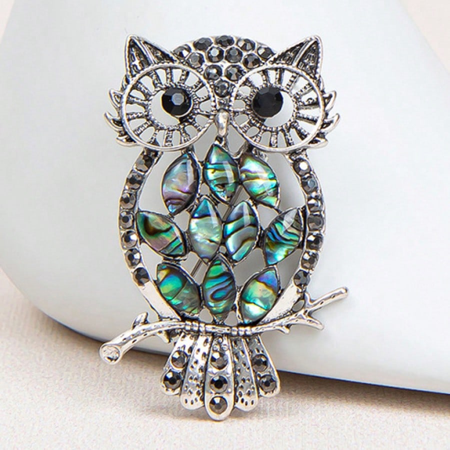 Owl Brooch, Niche Fashion Luxury Lapel Pin, High-End Suit Coat Accessory For Women, Purchased From Reputable Store