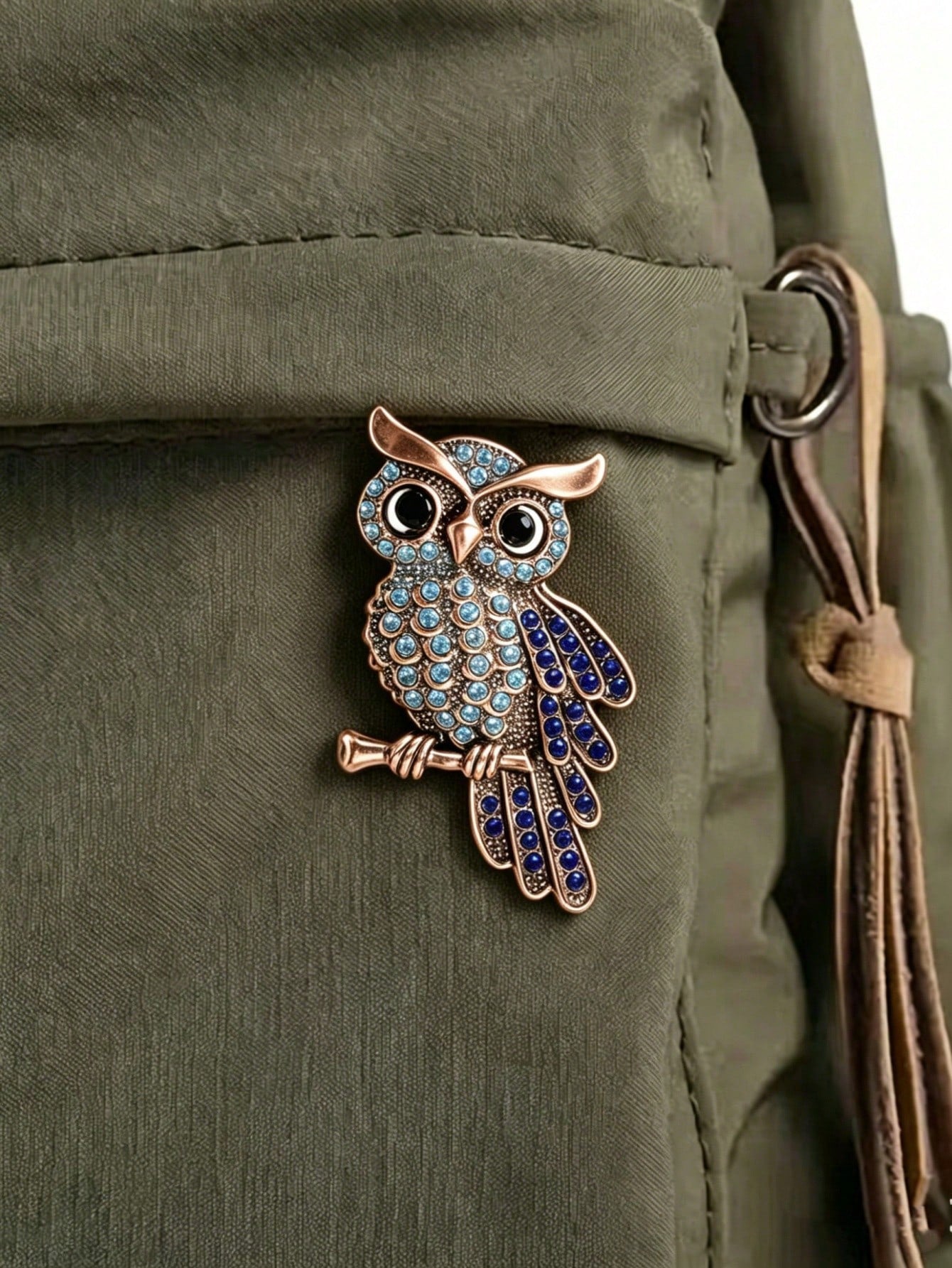 Vintage Owl Brooch With Blue Rhinestones, Crystal Bird Brooch Suitable For Women, Gold Enamel Animal Brooch, Elegant Halloween, Party And Daily Wear Jewelry, Suitable For Hats, Scarves, Shawls, Sweaters And Cardigans