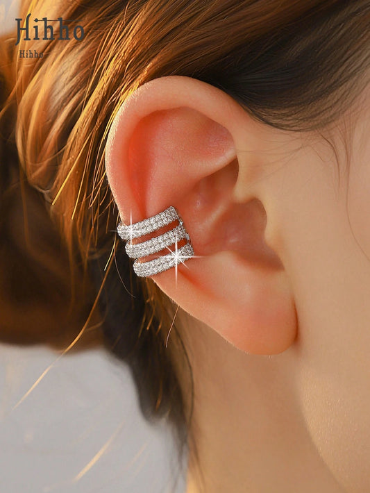 1pc Geometric Multi-Layer Ear Cuff For Women, Fashionable 3-Layer Ear Cartilage Clip, Elegant Personalized Earring Jewelry Gift, Suitable For Holiday Party, Commute, Daily Wear, Can Be Paired With Earrings