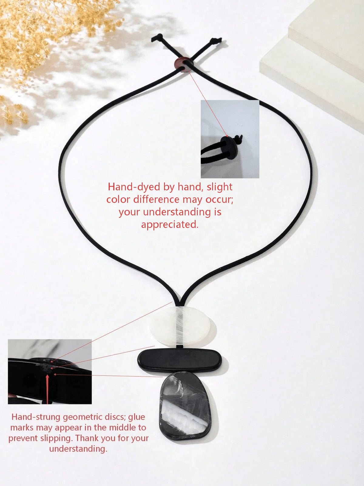 1pc Vintage Personalized Black & White Geometric Resin Pendant Necklace, Unique Design High-End Versatile Adjustable Sweater Chain Long Necklace, Suitable For Women Daily And Party Wear (Pattern Random)