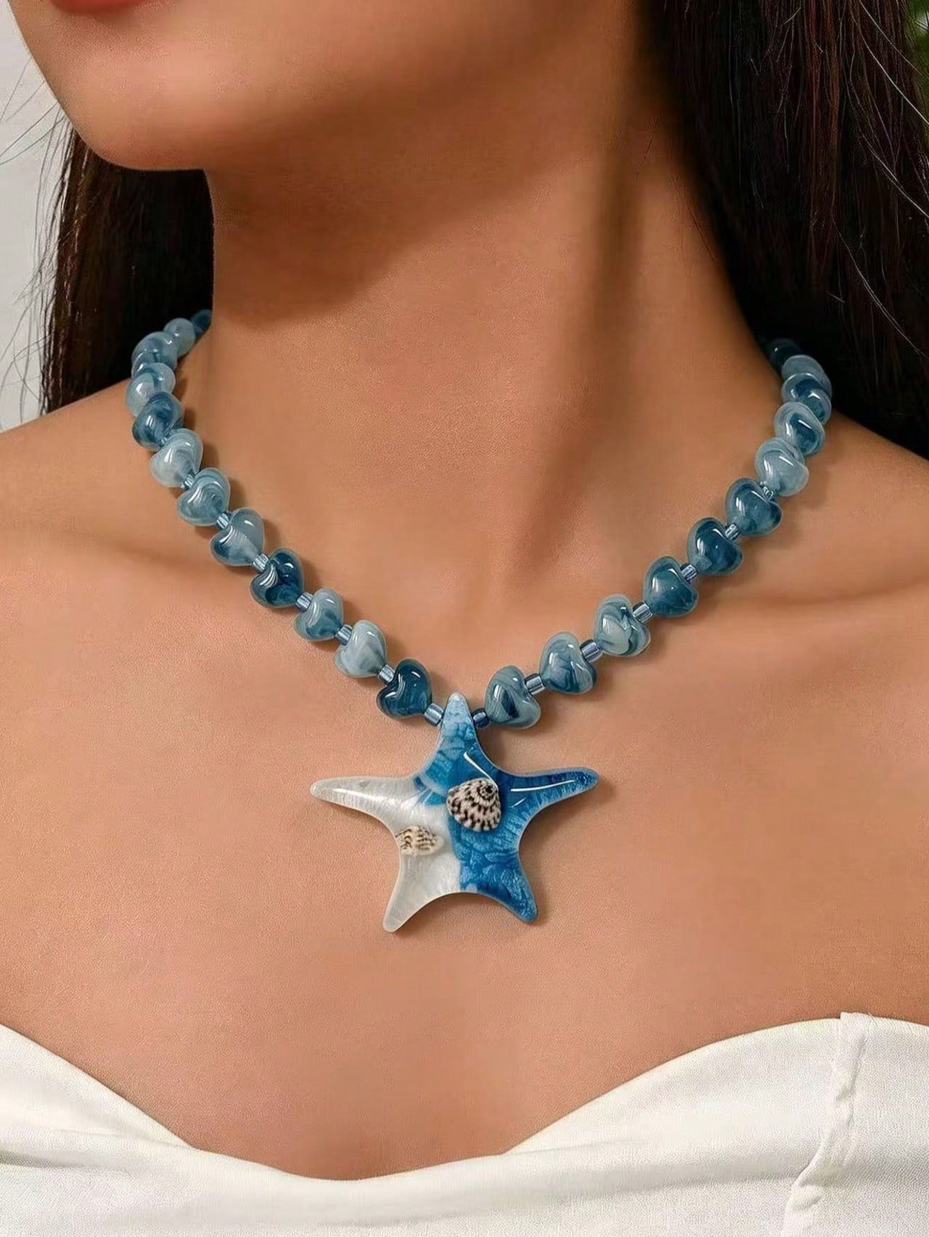 1 pieza Collar de joyería bohemio elegante de moda con criaturas marinas para mujer, collar con colgante de estrella de mar, langosta y cangrejo de varios estilos, collar de cadena dorada con cuentas, múltiples estilos disponibles, exquisito collar para vacaciones en la playa y fiestas para mujeres