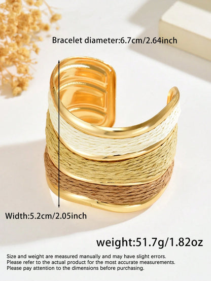 1pc Bohemian Vacation Style Handmade Woven Raffia Medium Coffee Color V-Shaped Adjustable Bracelet Suitable For Women's Daily, Vacation And Party Wear (Handmade Weaving Method Random)
