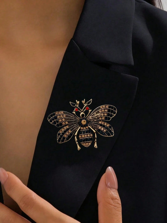 1pc Stylish & Elegant Colorful Sparkling Rhinestone Bee Brooch, Versatile For Party, Gathering And Casual Wear Backpack For School Office Accessories Shirts Jacket Jewelry Halloween Clothes Pin Funny Cute Teacher Gifts00 Costume Accessories Bag Charms Christmas