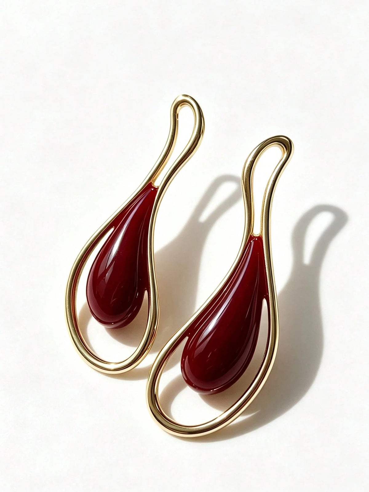 1 par de pendientes de botón asimétricos geométricos exagerados con gota de aceite color borgoña, estilo europeo y americano