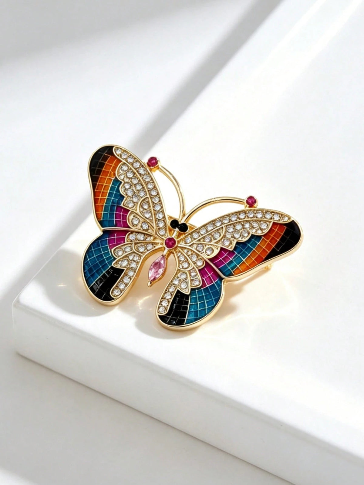 1 pieza Broche elegante con forma de mariposa decorado con brillantes rhinestones, alfiler de solapa para vestido, abrigo o suéter de mujer, accesorio