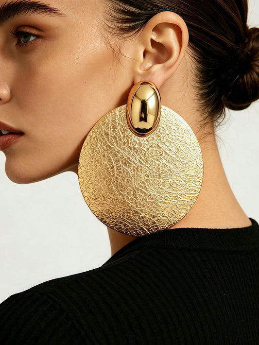 1 Pair Women's Vintage European & American Style Round Bead Stud Earrings With Cracked Texture Large Round Disc Double Layer Dangle Earrings, Vintage Cracked Texture Rough Warm Gold Earrings, Suitable For Party, Vacation Wear