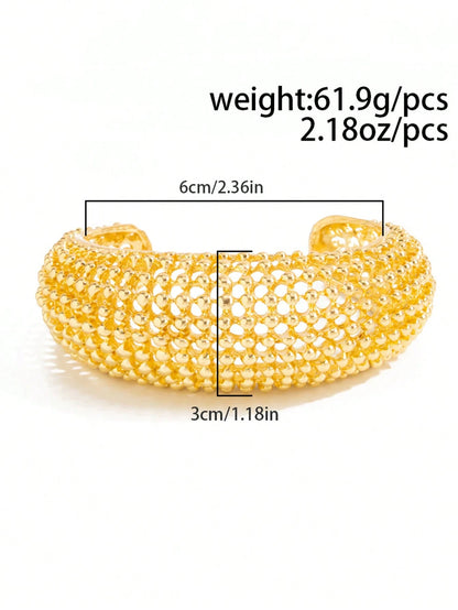 1pc Vintage Exaggerated Personalized Heavy Metal Hollow Woven Mesh Curved Open Adjustable Wide Bracelet Suitable For Women's Daily, Vacation And Party Wear