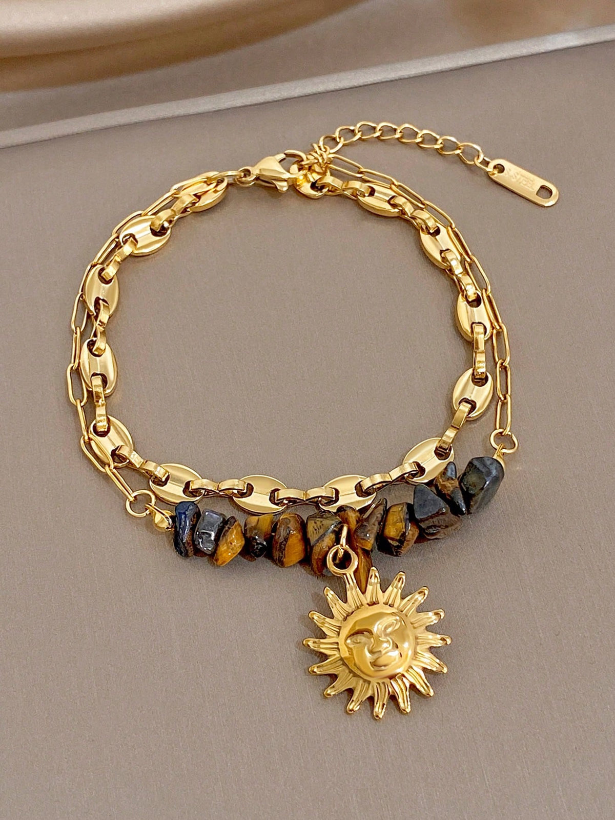 Pulsera gruesa de acero inoxidable con cuentas de piedra natural ojo de tigre y dije de sol, estilo vintage boho, joyería dorada para mujer, para fiesta, uso diario, Navidad/Rave/Otoño/Halloween