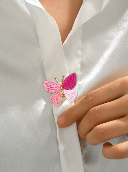 Woven Pink Butterfly Brooch Pin – Two-Tone Raffia & Gold Collar Clip