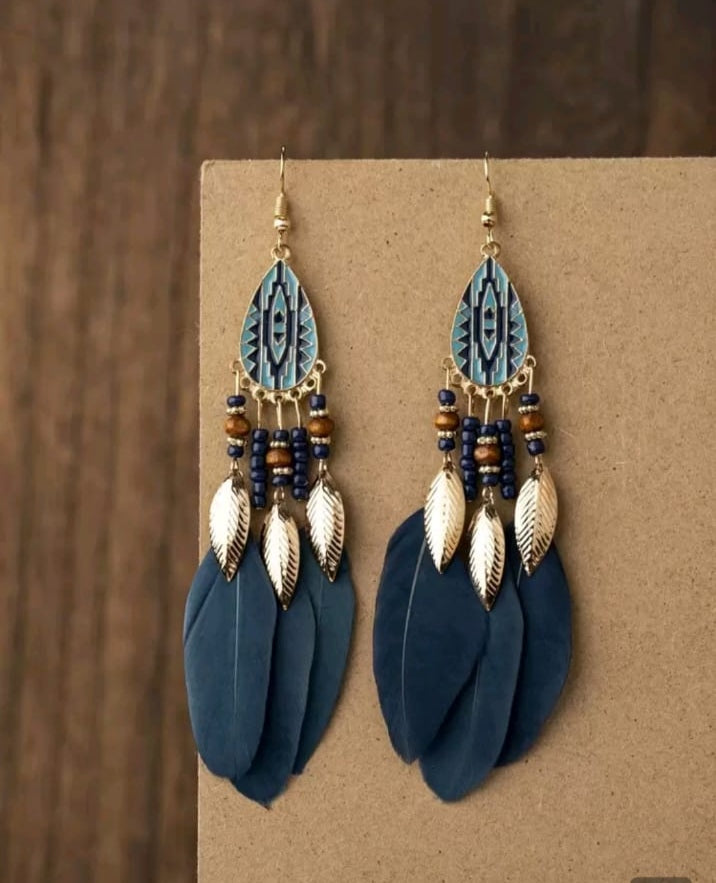 SHEIN 1PAIR VINTAGE FEATHER PENDANT EARRIN