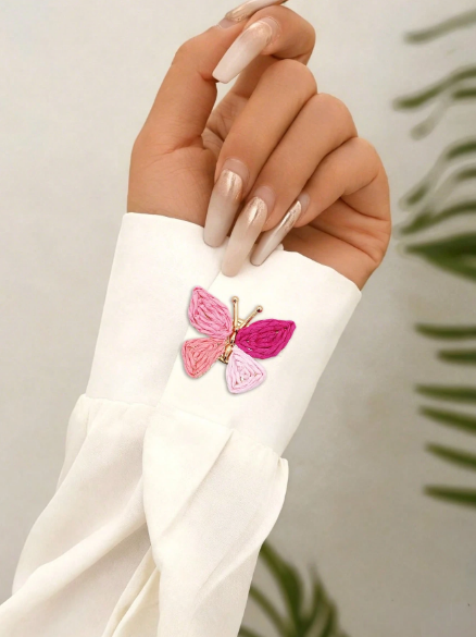 Woven Pink Butterfly Brooch Pin – Two-Tone Raffia & Gold Collar Clip