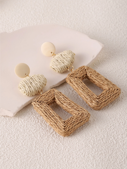 Boho Woven Straw Drop Earrings – Geometric Neutral Rattan Statement Earrings
