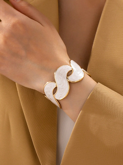 1pc Elegant Metal Drip Oil Orange Bracelet
