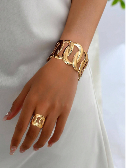 Chunky Gold Interlocking Link Cuff Bracelet & Ring Set – Openwork Statement Jewelry