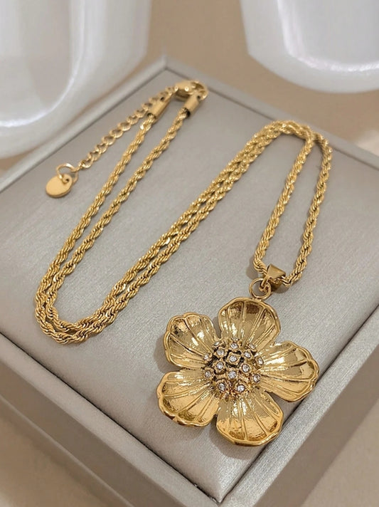 SHEIN pc Stainless Steel Necklace, Vintage Gold Flower Pendant, Chunky Twisted Chain Necklace