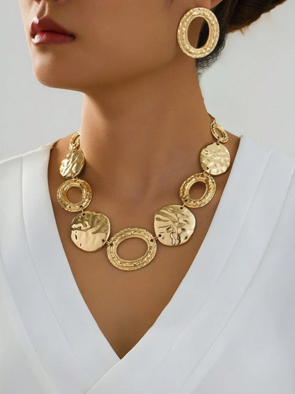 SHEIN New Fashion Metal Style Earrings And Necklace Jewelry Set, Gold Color, Stylish Autumn/Winter Accessories